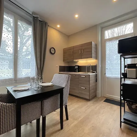 Charmant Studio Apartamento Aix-les-Bains